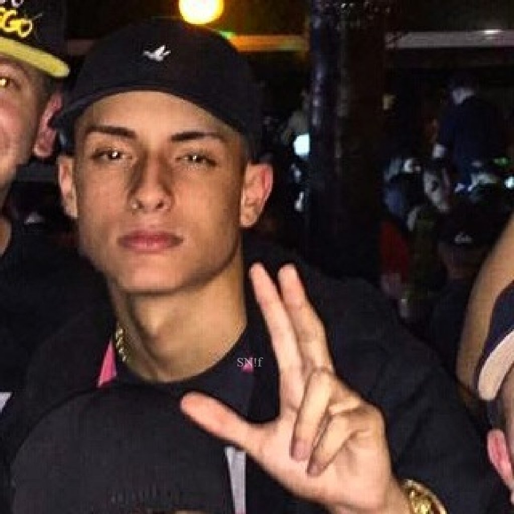 snifshell's tweet image. 🚬🍺✔