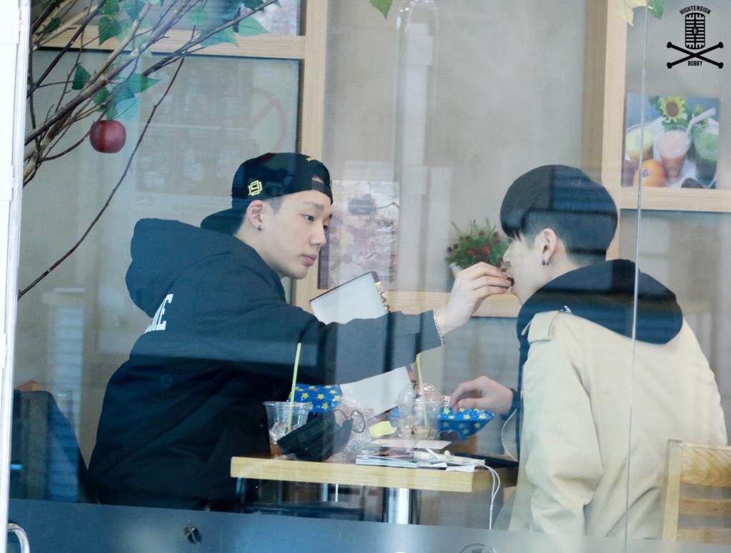 sorks201's tweet photo. 복흐싯따 밥주네
#bobjune #bobjun https://t.co/eyqDIhfI20