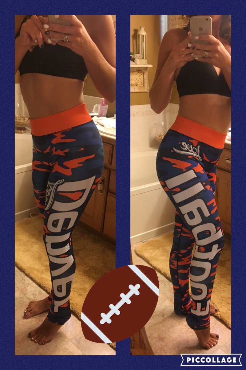 LittleDeRenzo's tweet photo. Broncos love ❤️ https://t.co/It5pn9VkdO