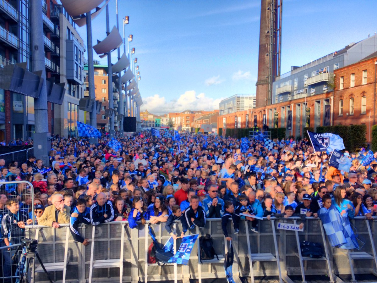 MicMacSuibh's tweet photo. The Dublin supporters out in huge numbers to cheer on the All Ireland Football Champions at Smithfield Square https://t.co/DexpB9XCo2