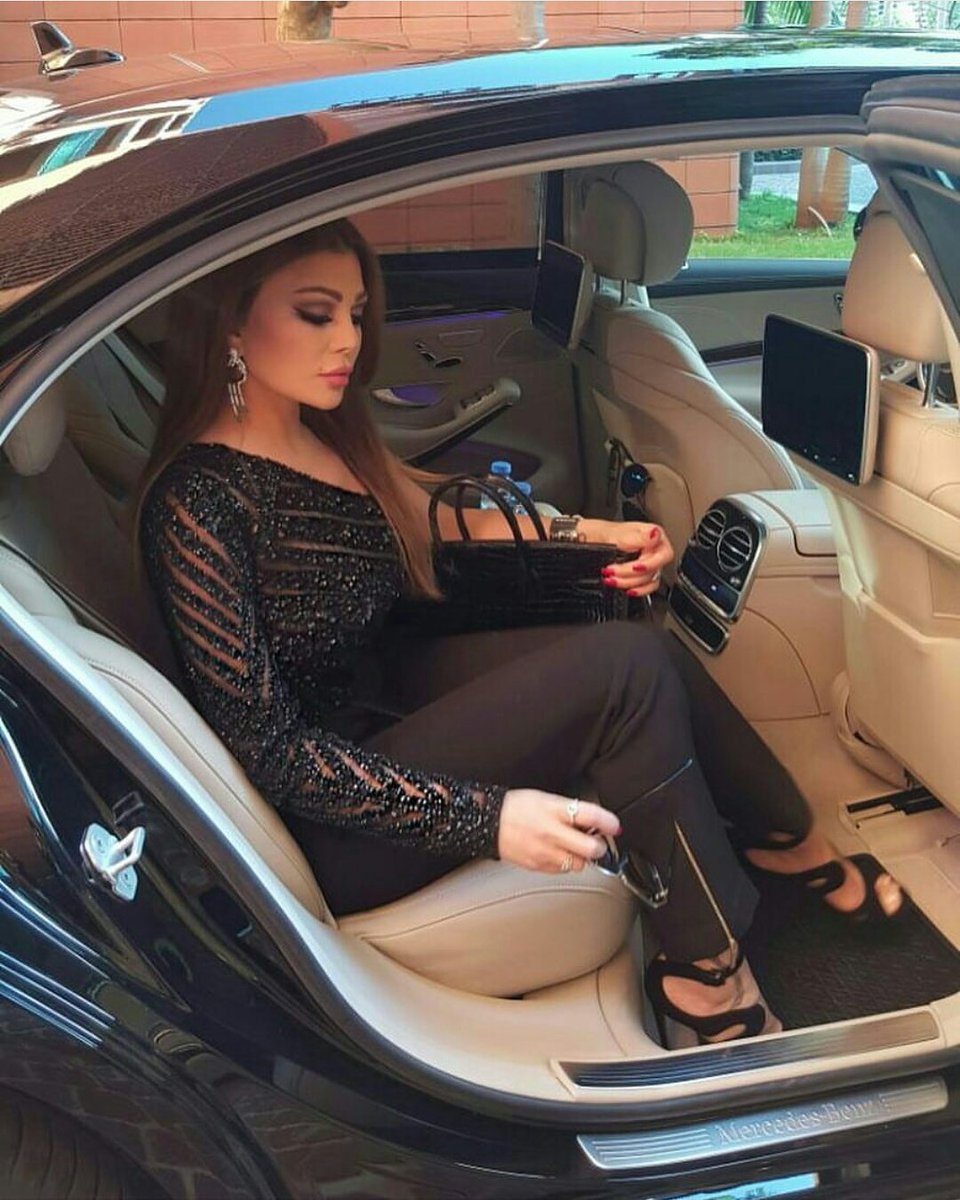 Haifaholics's tweet photo. مَــساء الفَخــآمة ... 😗♥

#Haifawehbe #Haifaholics https://t.co/V8DoeQOj3l
