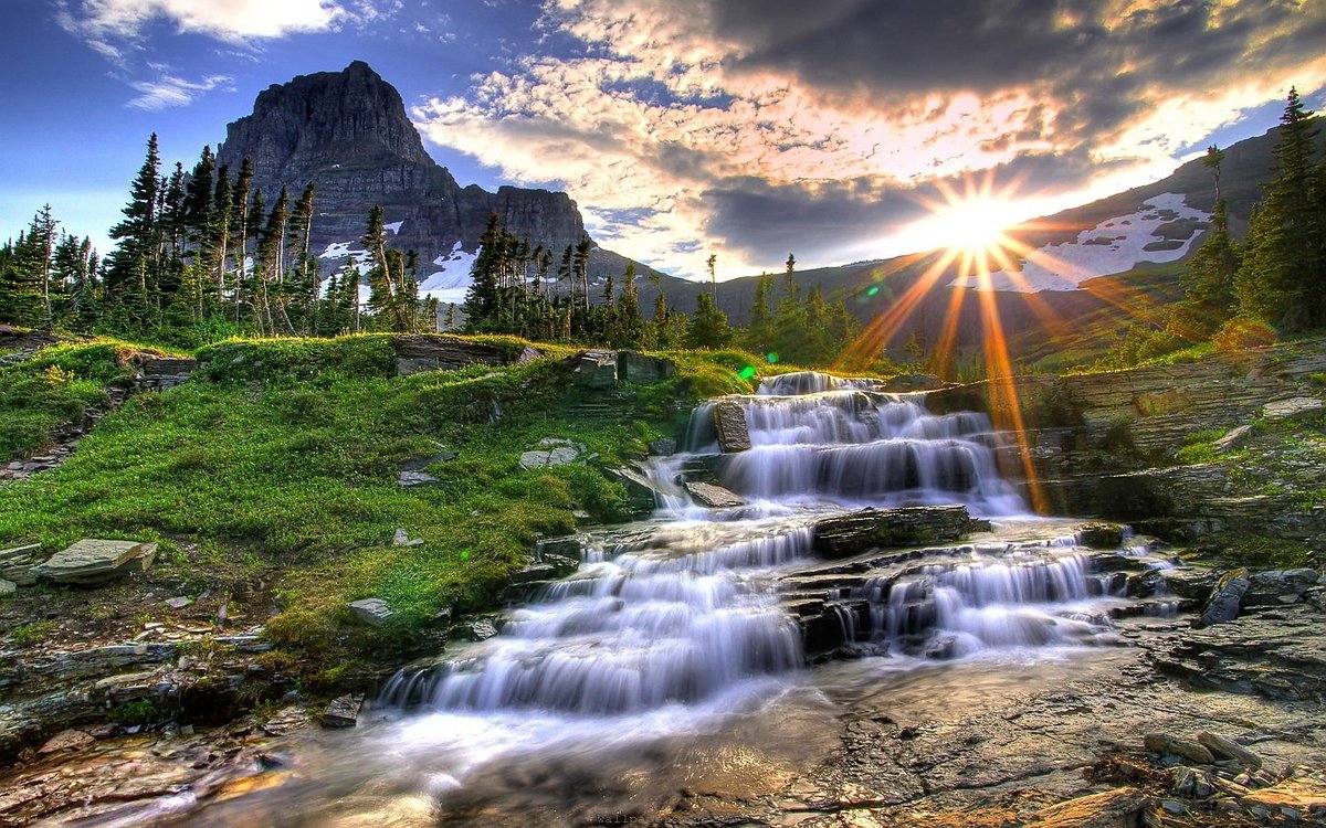 NatureDailyPics's tweet photo. Small waterfalls will forever be my favourites https://t.co/loTLi5rHhM