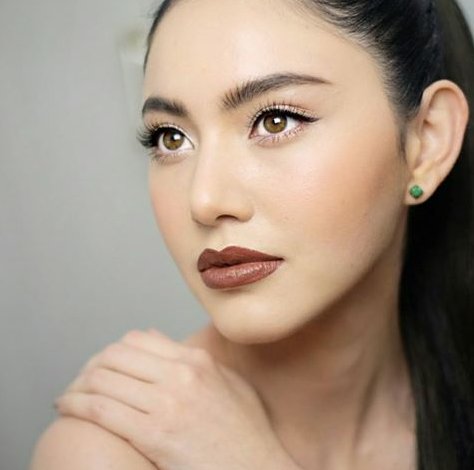 แค่เปลี่ยนสีLipstickอารมณ์ก็เปลี่ยน 😂