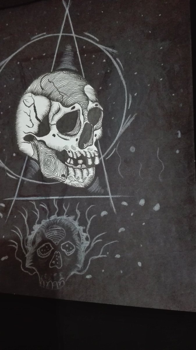 chechomtb84's tweet photo. Make it yesterday #drawing #skull #skulldesign #pinkfloydinspiration #blackart #blackwork #loveforart #linerdesigner #sketch https://t.co/32hct4TgSM