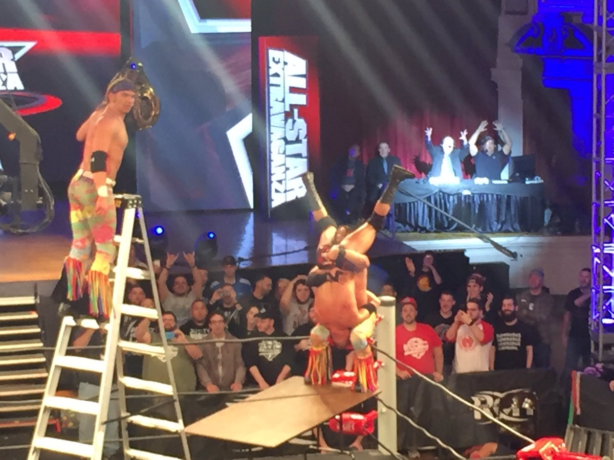 AndyFiala's tweet photo. Most fun I've ever had at a wrestling show #ASE8 #LadderWar #ROH https://t.co/NiJeAJIEZ5