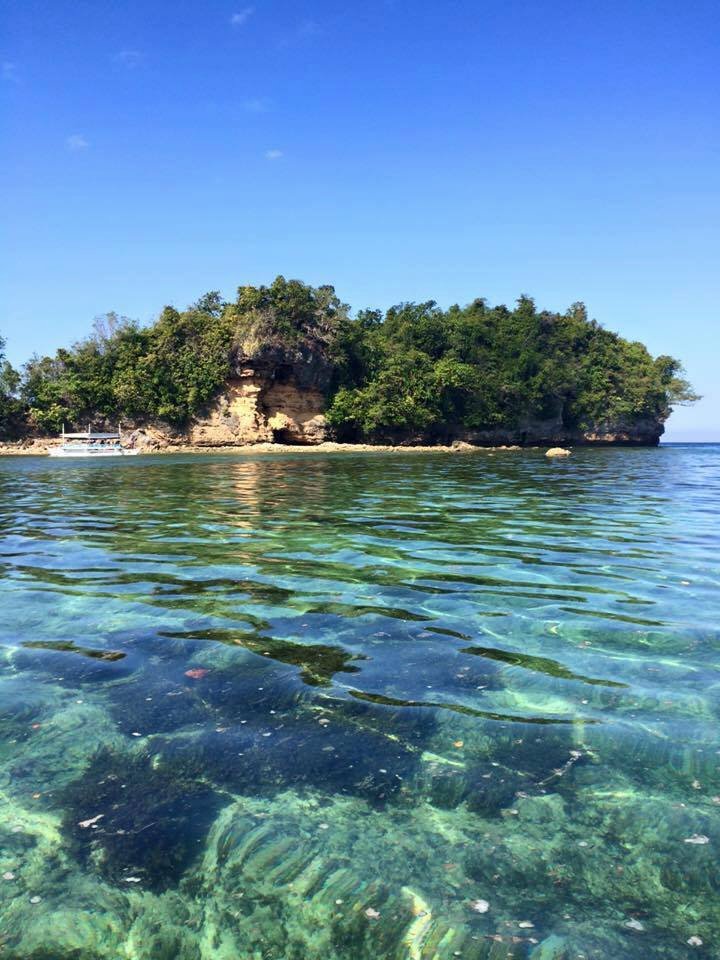 travelnegrosph's tweet photo. Lapus Cave in Sipalay City, Negros Occidental https://t.co/V28OEdU4i3 #TravelNegros #SipalayCity #LapusCave #travel https://t.co/2OB8AWEXuP
