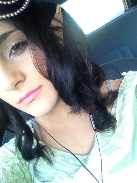 sorridodai's tweet photo. Ieri mi sono vestita da arwen per il romics 🙈 https://t.co/eOHidi6SET