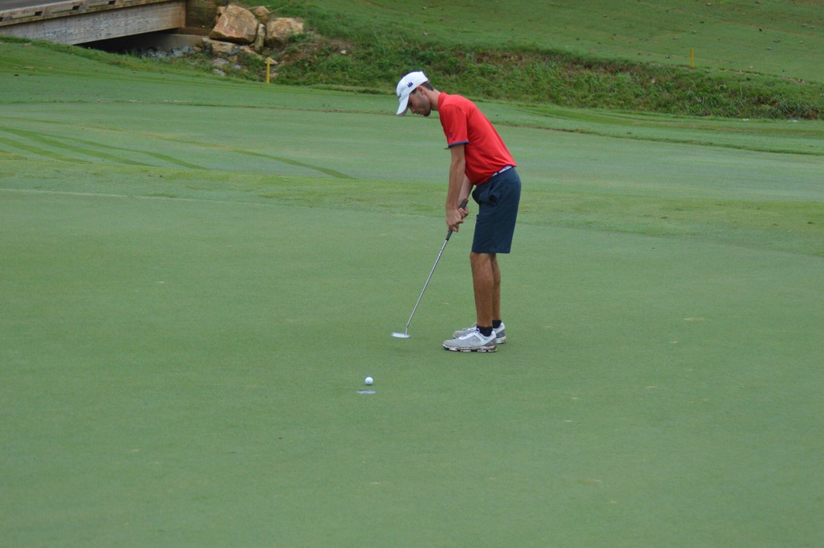 CGAgolf1909's tweet photo. In a swing of momentum at #nc4ball, Emmons-Lyerly make back-to-back birdies at holes 8 & 9 to take a share of the lead (-20) #BackNineBattle https://t.co/Fv21g6YUqs