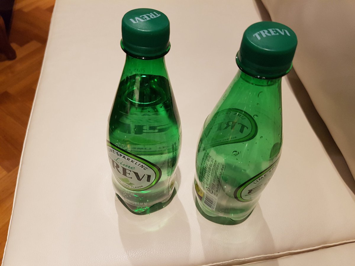 rachoco's tweet photo. 영화관에서 행사 중인 1 +1 물을 샀는데,
이젠 나눠 마실 사람이 없네. https://t.co/mOozsmow0B