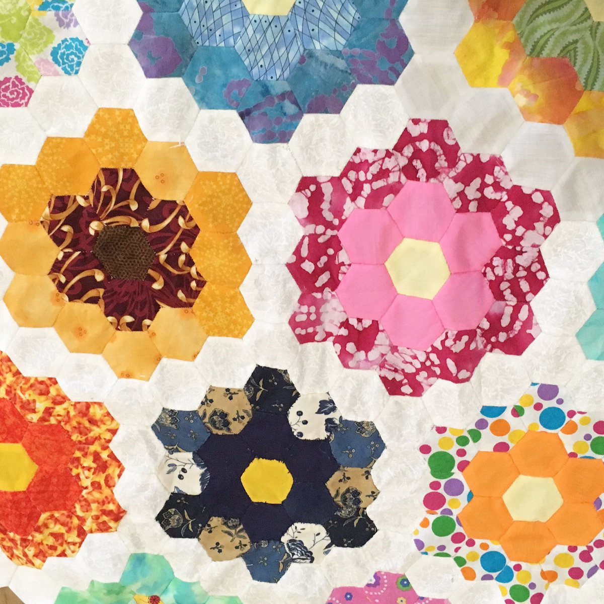 PaseoGalleryOne's tweet photo. Rita Busch will be quilting today for day 2 of #ACW16! https://t.co/PSxNlnd3cL