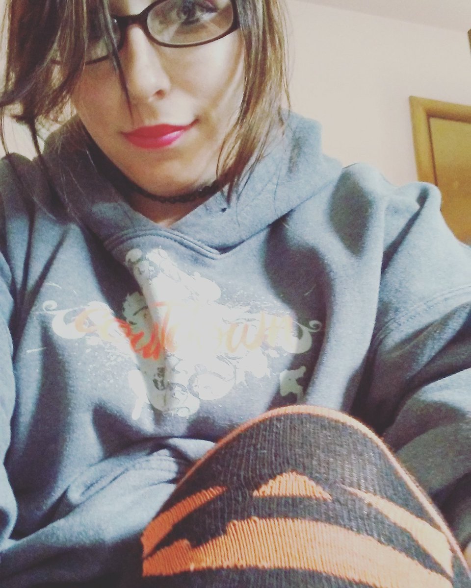 Tigerlily0410's tweet photo. I have been waiting all year to wear my favorite socks. It is time to break out all things Halloween ๐ #Halloween #pumpkinsocks https://t.co/xInss6MC0y