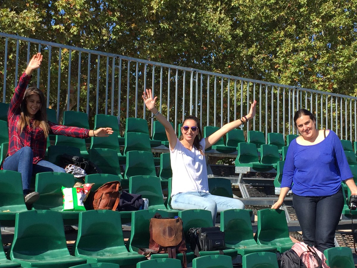panterasav's tweet photo. Algunas panteras estuvieron hoy apoyando al RAC en el primer partido de la temporada #FamiliaRAC #Vamos💪🏼 https://t.co/mVdJClF5PE