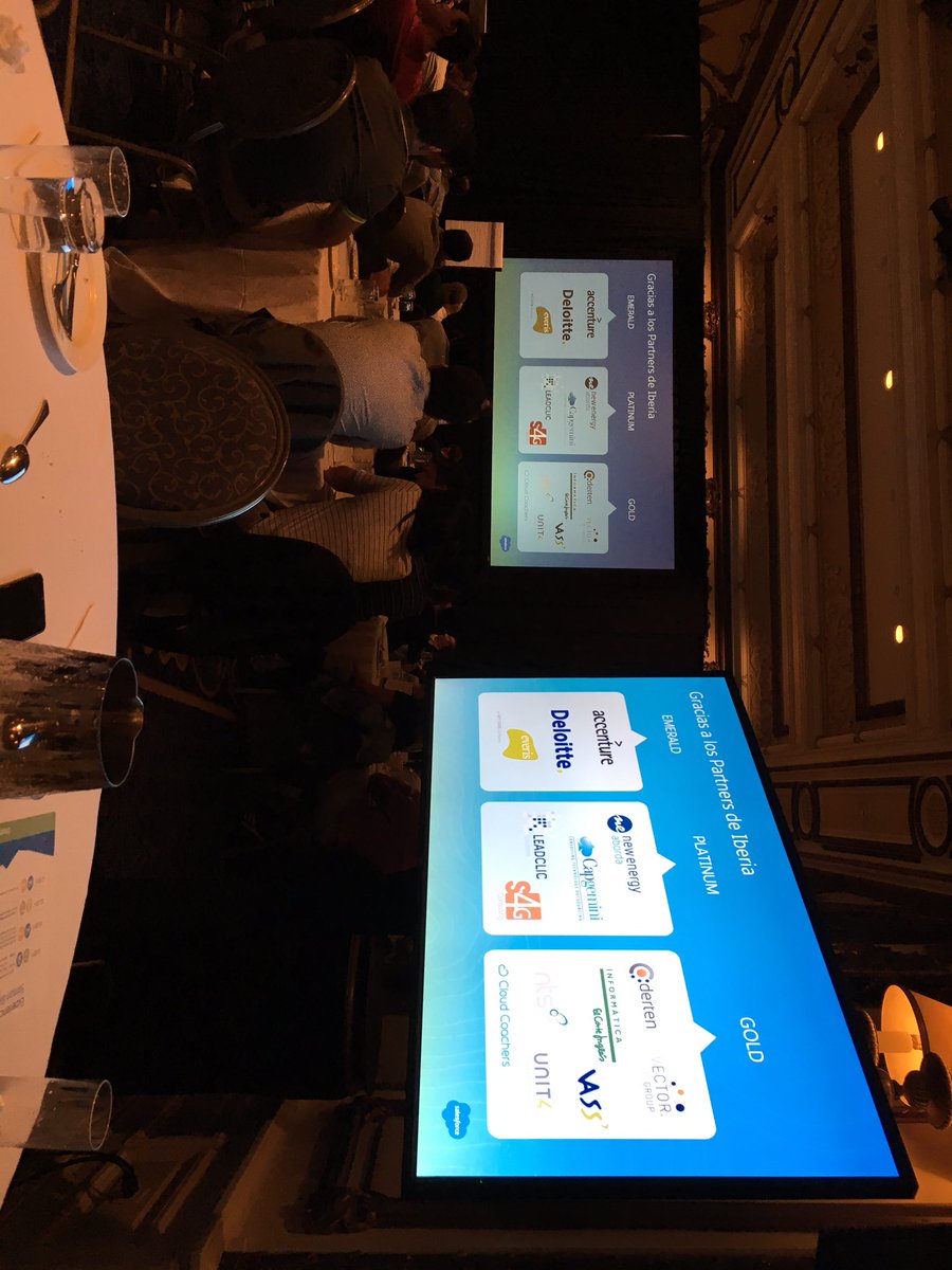 alvaroparient's tweet photo. #VASS Gold Partner @Dreamforce #SpanishDelegation #DF16 https://t.co/d5UYTSaEkq