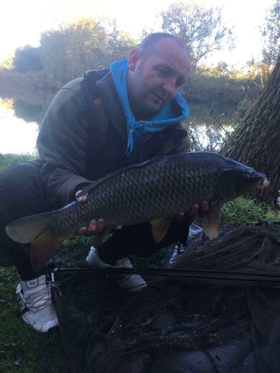 morrey_stuart's tweet photo. Just a few I had using the test bait from #corebaits_uk and also the team .#teamcorebaits size 8hook blow bk rig booom fish on on🐟get on it https://t.co/uEHgy5o1B5