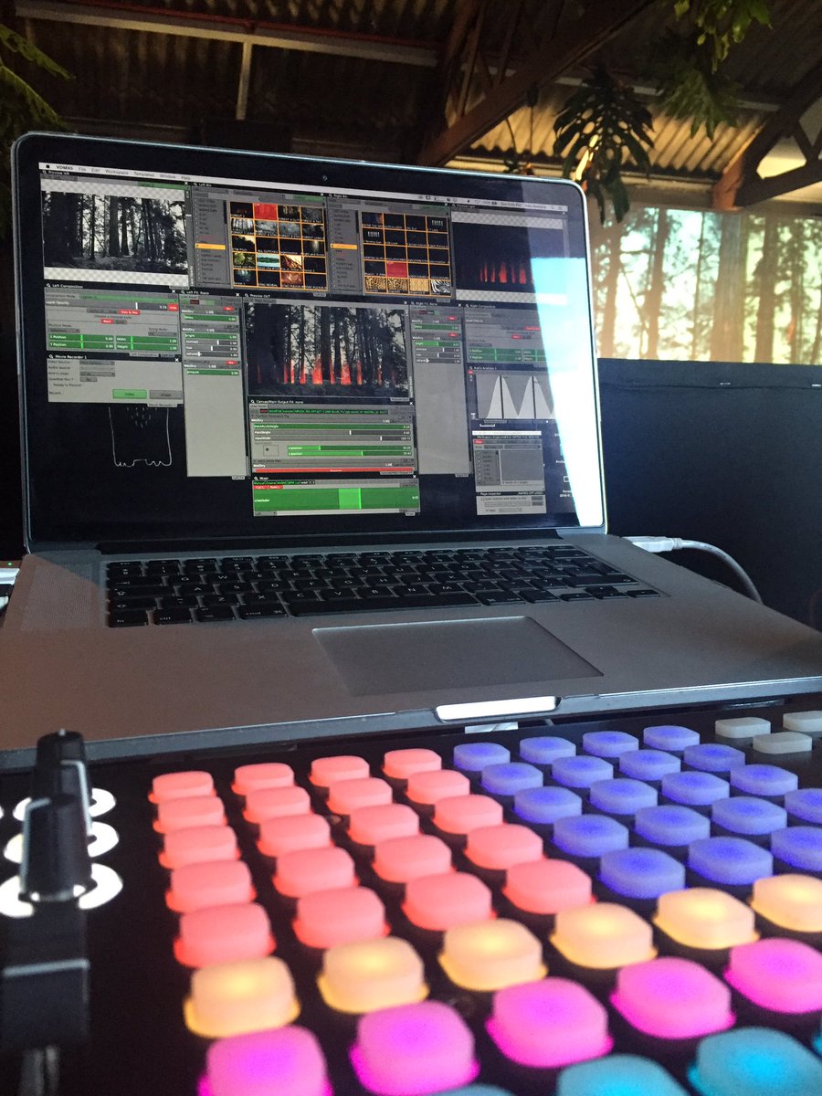 the_grrrl's tweet photo. #EnterTheWoods tonight in Cape Town kicking off #vj #ohmRGB @lividindustry @VIDVOX https://t.co/7yhC3dLXLk