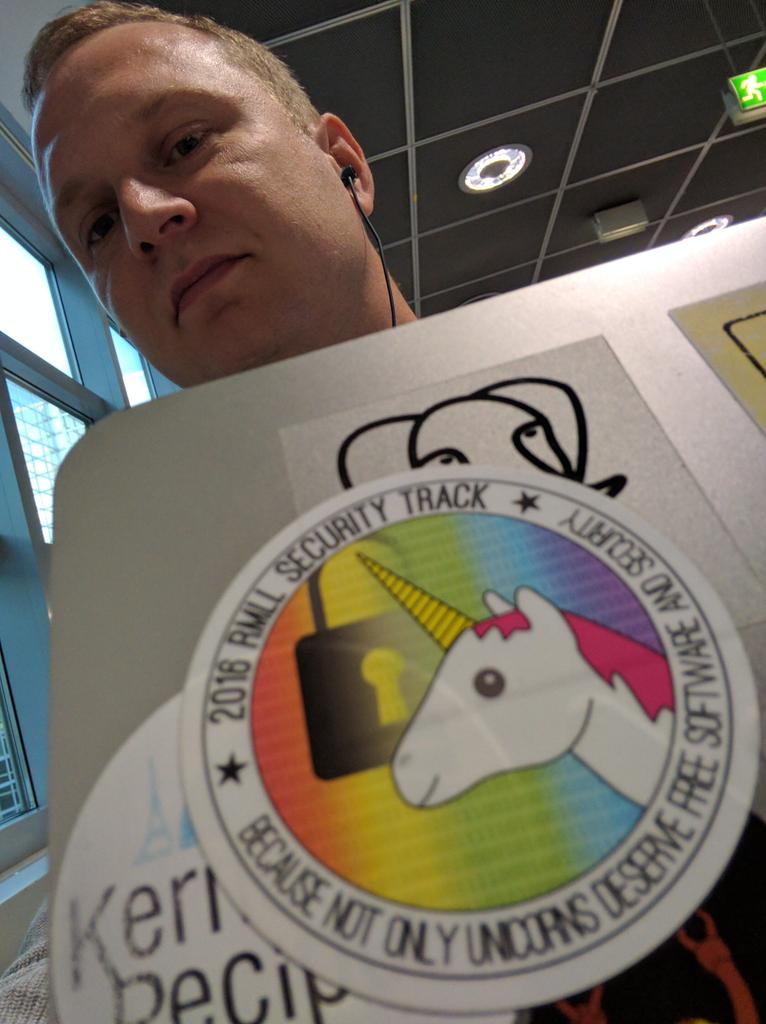 Regiteric's tweet photo. @cbrocas @netdev01 and the unicorn is coming too. #rmllsec16 https://t.co/Izt4h4fvGA