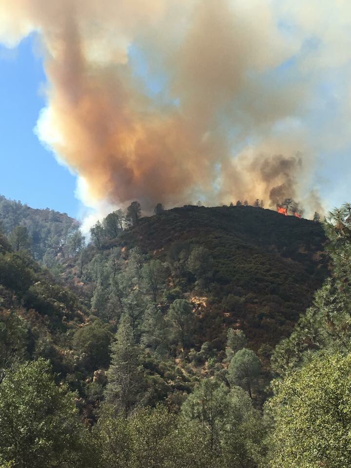 TuolumneSheriff's tweet photo. #marshesfire containment raised to 85% and acreage remains at 1080. All Hwy and roadways remain open. https://t.co/WILlOsImdb