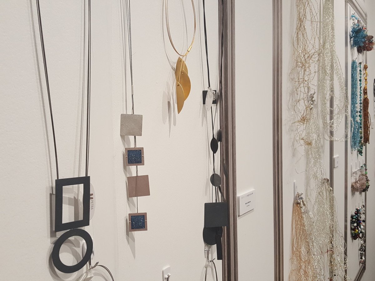 HoustonArtFair's tweet photo. Whitespace has some beautiful pieces. These pieces are from around the world!! #HoustonArtFair https://t.co/2cKdb1EDPJ