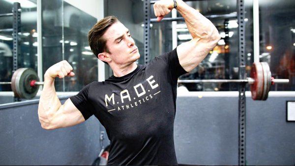 MADE_Athletics's tweet photo. The deadlift god, himself.. @MaxxChewning G.O.A.T. https://t.co/98EN82nnK0