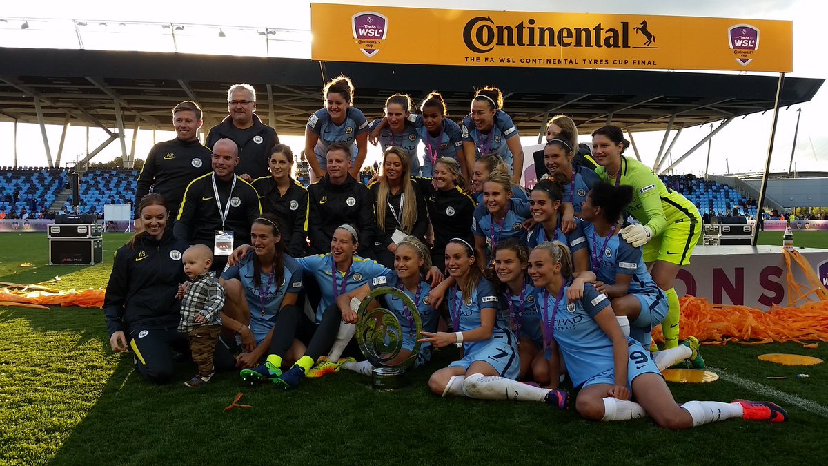 ManCityWomen's tweet photo. DOUBLE WINNERS 2016! #mcwfc https://t.co/OlC6KjDeSq