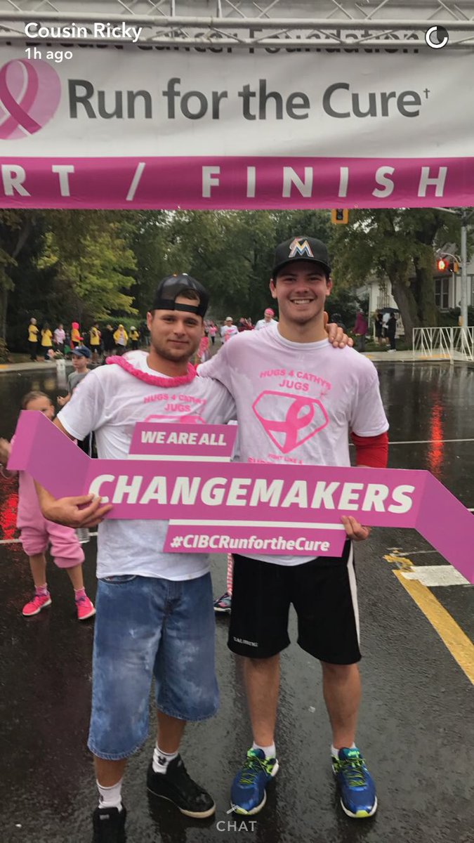 jjeffries97's tweet photo. #CIBCRunfortheCure https://t.co/yfPaQ3SEB1