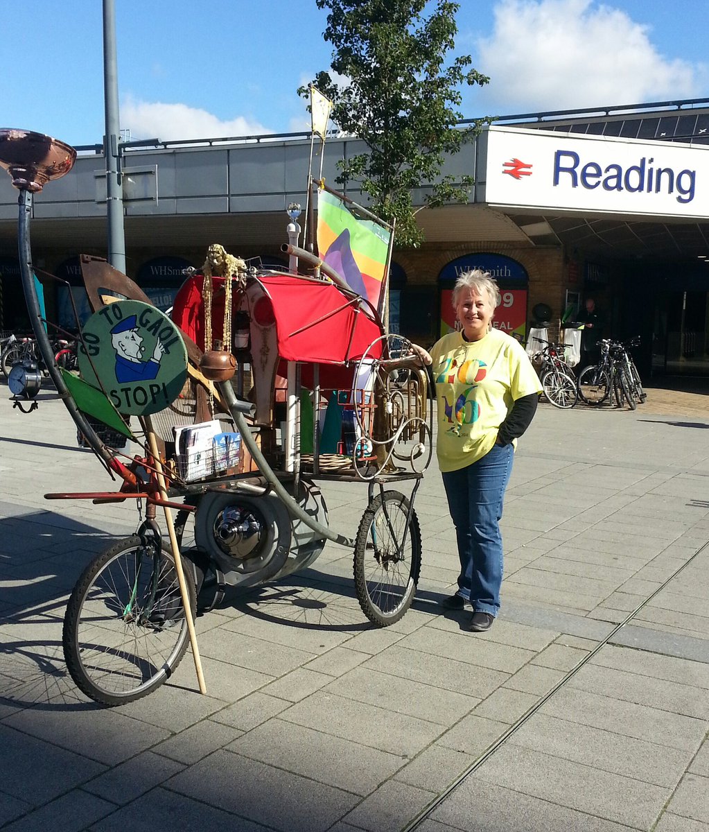 RhiannonLilac's tweet photo. #artangel #insideHMPReading #reading2016 #readingvoluntaryaction #rva #volunteering #OscarWilde https://t.co/rqfCNAPlgP