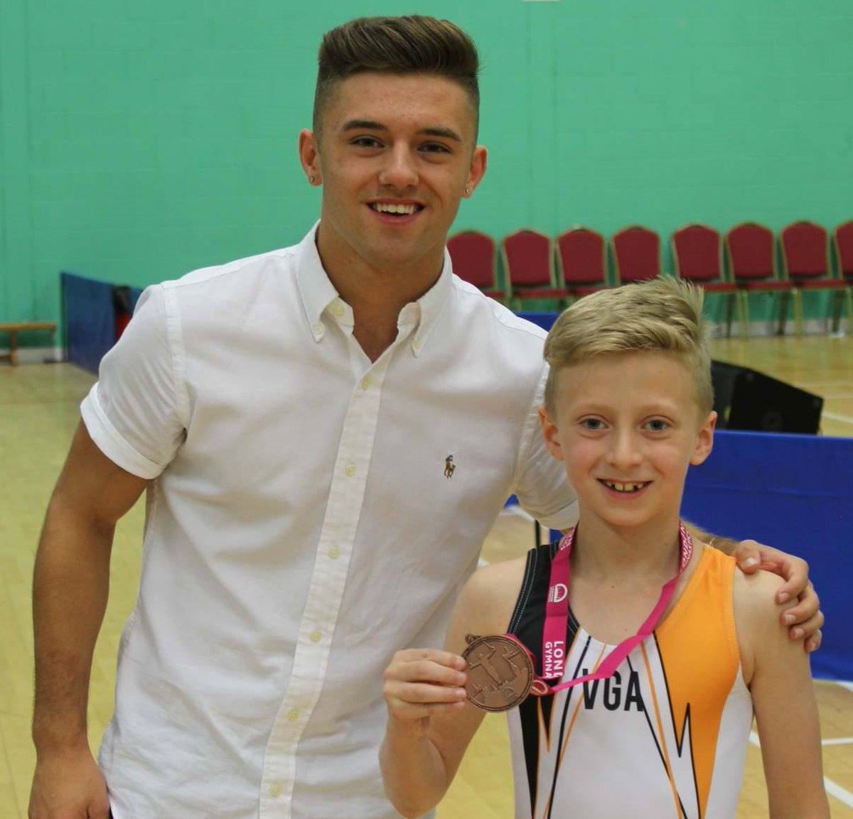 Looby_lou02's tweet photo. Another photo with @GiarnniM today! Thank you! @londongymnastic #MLO2016 https://t.co/EEAg0oxCpL