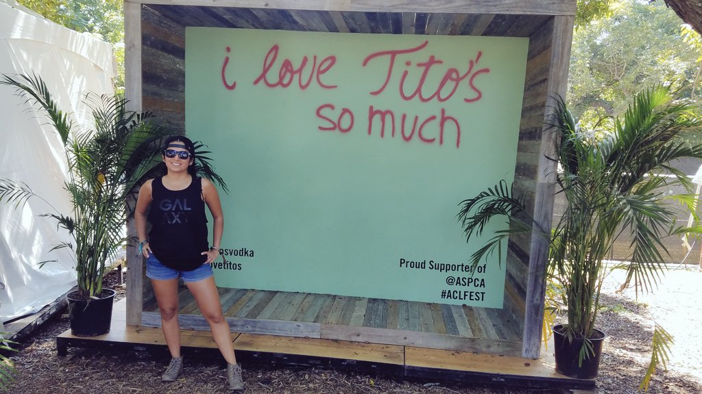 B_utifull's tweet photo. I also #lovestitos and the #austin #SPCA 😊 LOL #ACLFest #AustinCityLimits #hashtag https://t.co/yYPylzWkTD