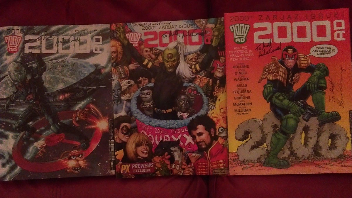 iolar_tostach's tweet photo. @Judge_Pal @2000AD the @ecoveney1 & @MikeOwenCarroll droids were gleefully vandalizing #Prog2000 @TheBigBang_ yesterday. https://t.co/lWI0hjtwKW