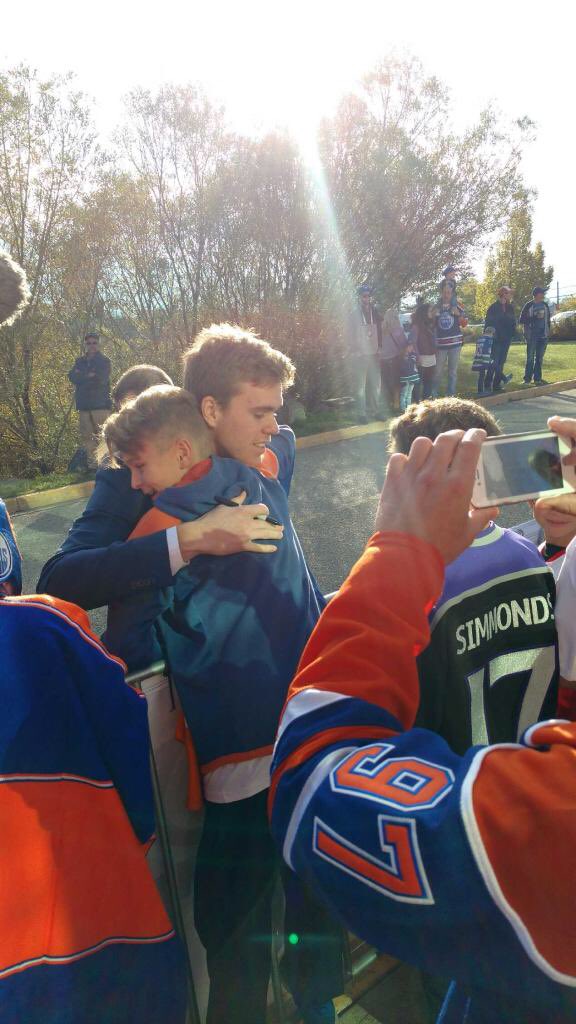 kristacoughlin's tweet photo. This is what #KraftHockeyville is all about: https://t.co/yD9F92Yio7