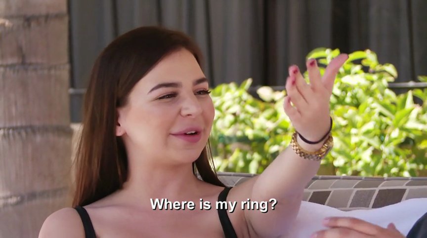 MrsAcceptable's tweet image. If you liked it then ya shoulda put a ring on it #90dayfiance #tlc #greencard #k1 #scammer #singleladies