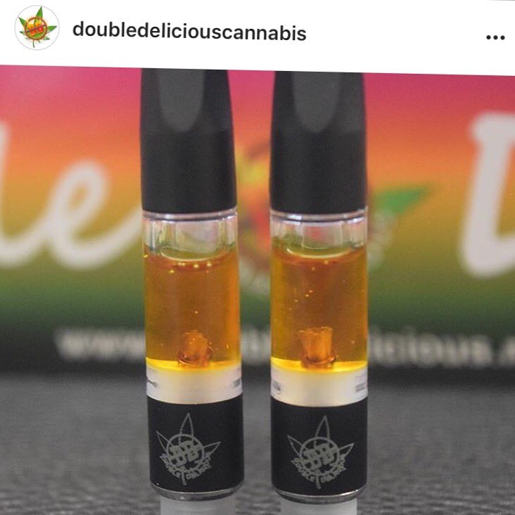 THCshoppe502's tweet photo. Vape tips from @DoubleDcannabis for the win.
#THCshoppe #VapeLife #DiscreetSmoking https://t.co/ynE7rtUhyr
