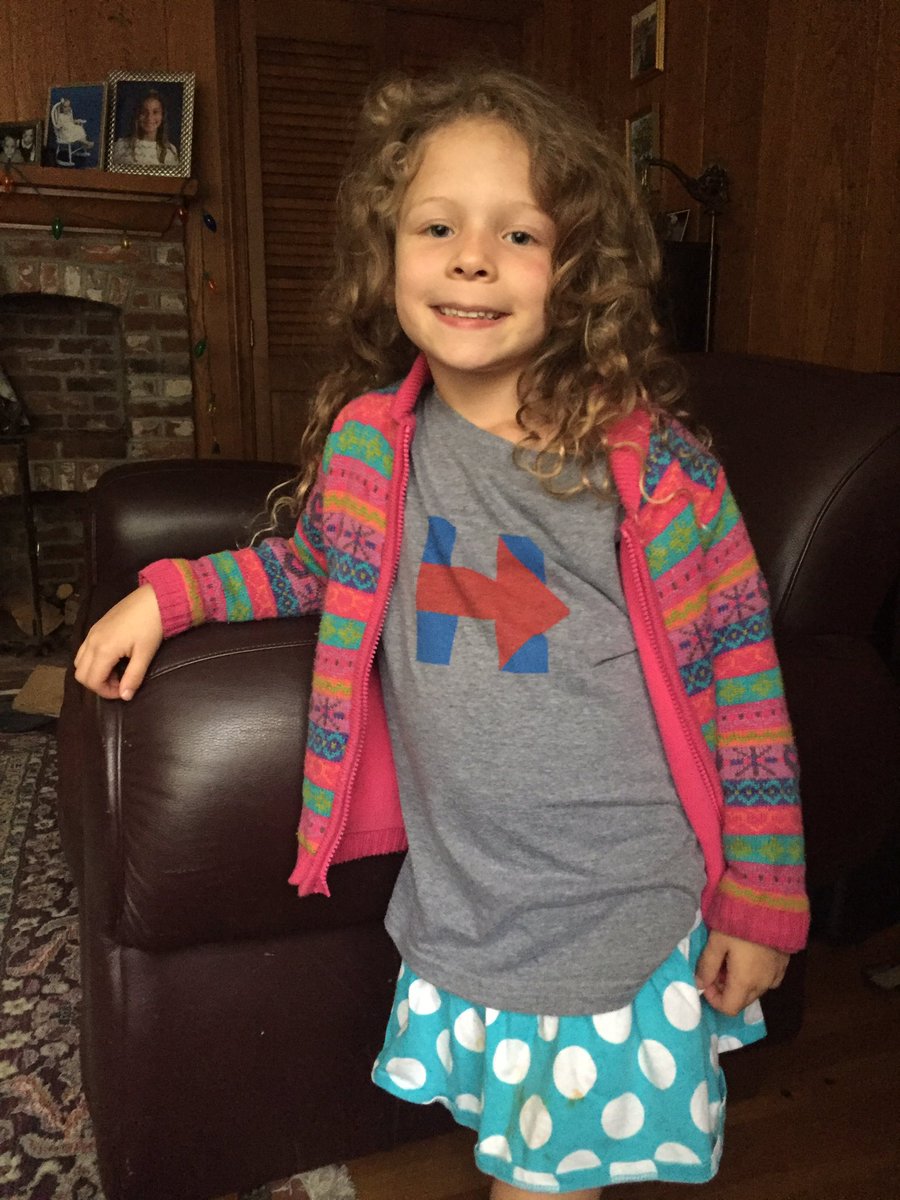 JoyceCraigNH's tweet photo. Love the @HillaryClinton tshirt Alice! #KidsforHillary #ImWithHer #603forHRC #StrongerTogether #NHPolitics https://t.co/XdhXyVNP8l
