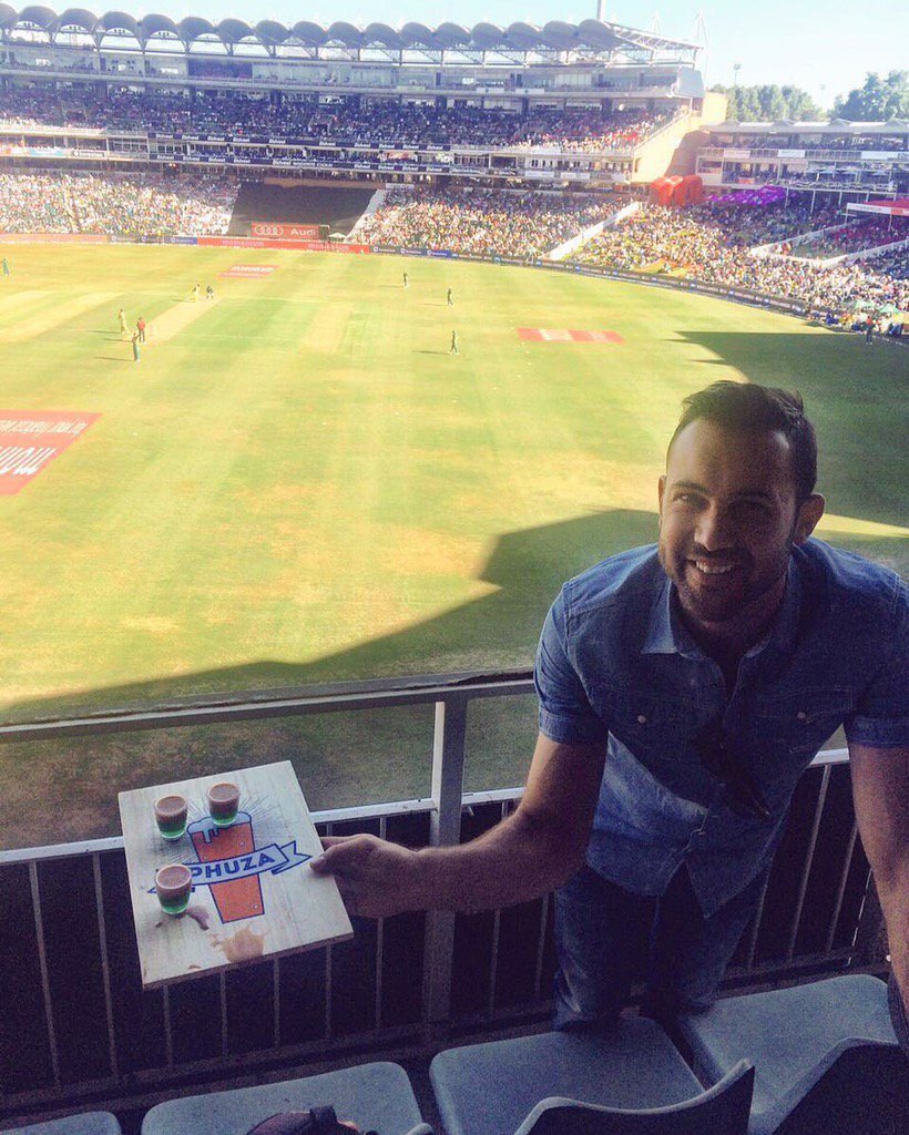 Rassie_Pieterse's tweet photo. The #Bullring always delivers! Well done @OfficialCSA for klapping the Ausies! #phuza #springbokkies #JointheCharge https://t.co/Nb5dKV8I3I