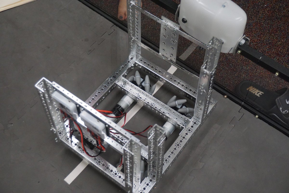 Some progress from yesterday's build session. We'll be working every day next week!