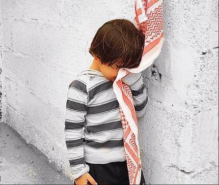 3byaah's tweet photo. الموت لا يُوجع الموتى الموت يوجع الأحياء.
.
.
-محمود درويش https://t.co/iDNTw1JoPd