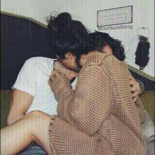 رسّاله لشخص مقصُود:
ياراحتِي أنا أحبكء💘💭!.