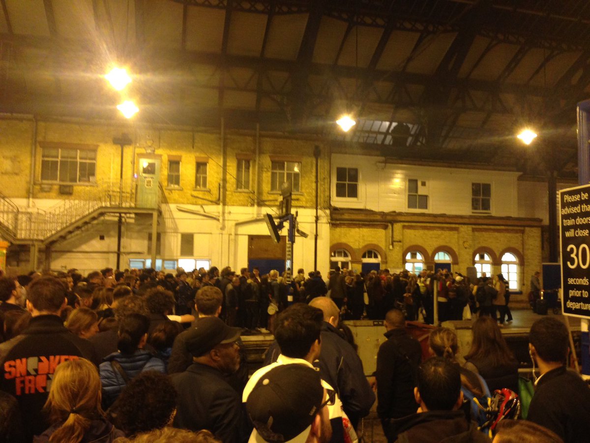 bebubly's tweet image. I HATE YOU I HATE YOU I HATE YOU I HATE YOU I HATE YOU I HATE YOU I HATE YOU I HATE YOU I HATE YOU I HATE YOU @SouthernRailUK