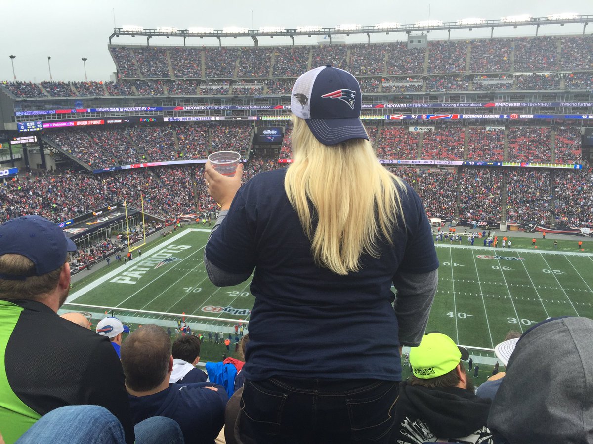 marklangille1's tweet photo. #patsgame https://t.co/6cjeMm5Mtj