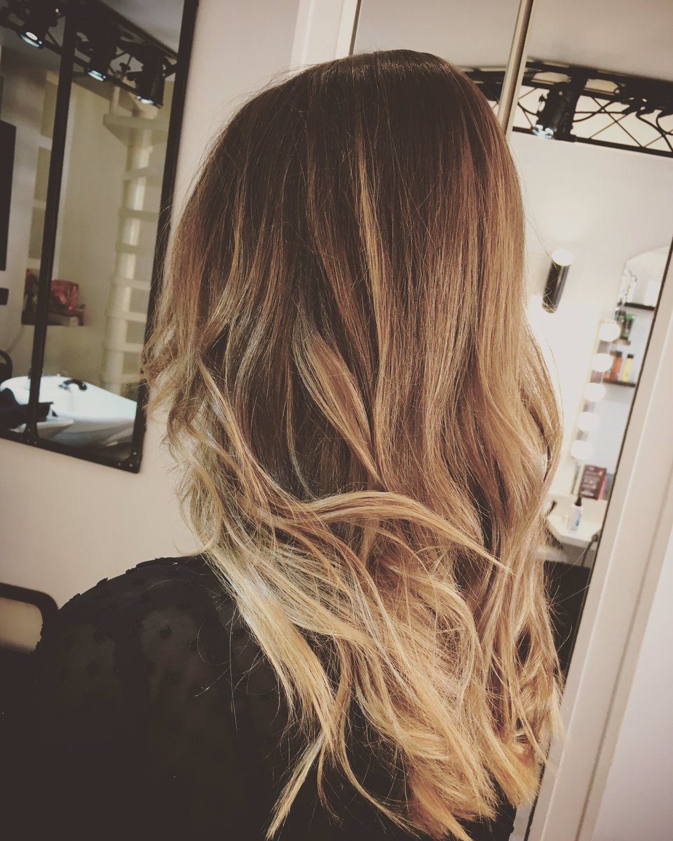 studiocoiffureC's tweet photo. @studiocoiffureC @matrixfamily @matrix @olaplex @cbensonhair @krissafowles #inspired @matrixusa #matrixfrance https://t.co/2gPI2k6OZG