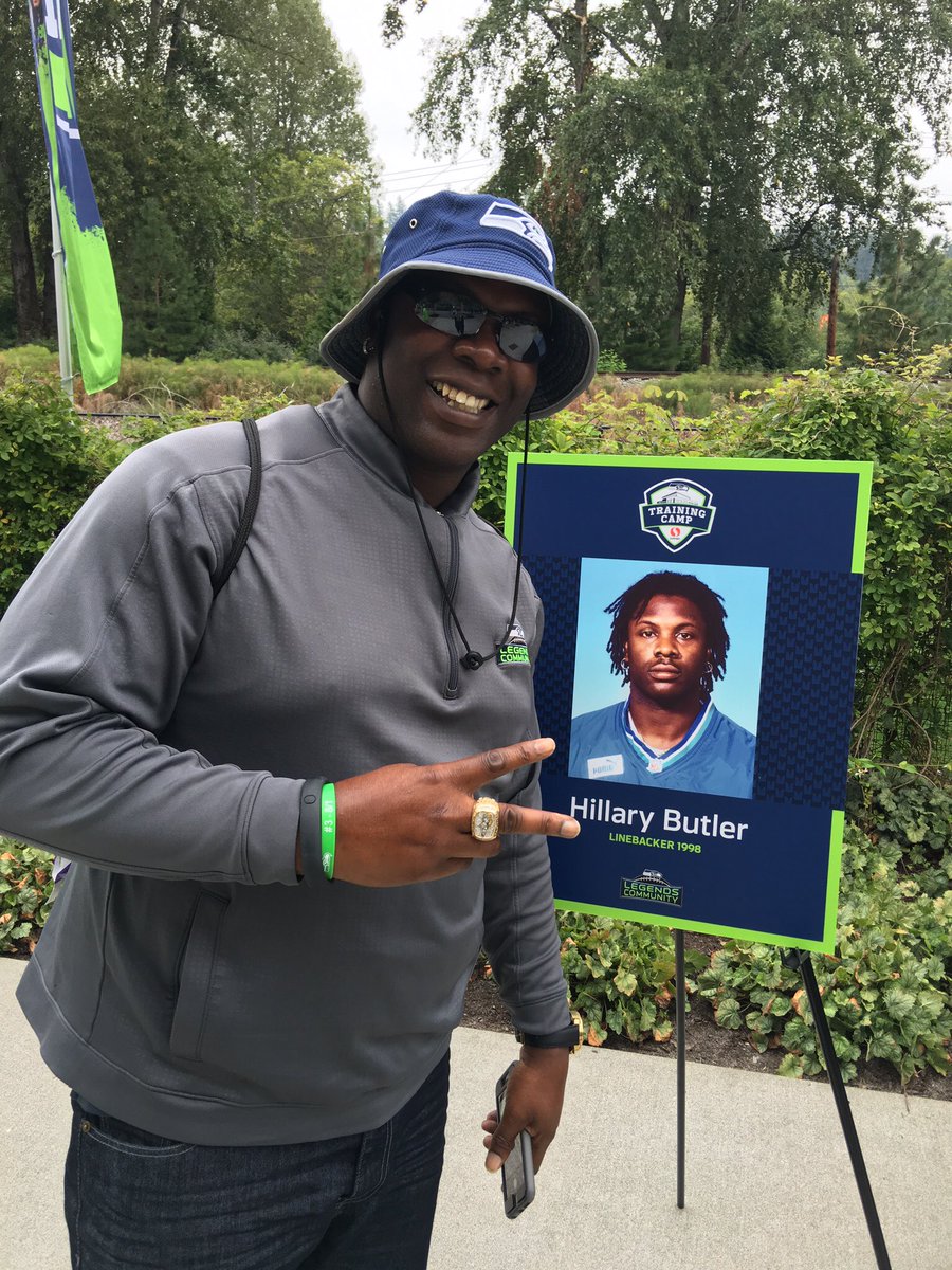 wheelsofboomcc's tweet photo. Great to have our good friend, #HillaryButler coming out to #NBFanFest #2ndAnnualWOBFoodDrive! Come out, get an autograph and his CD! https://t.co/mF02VhlkQh