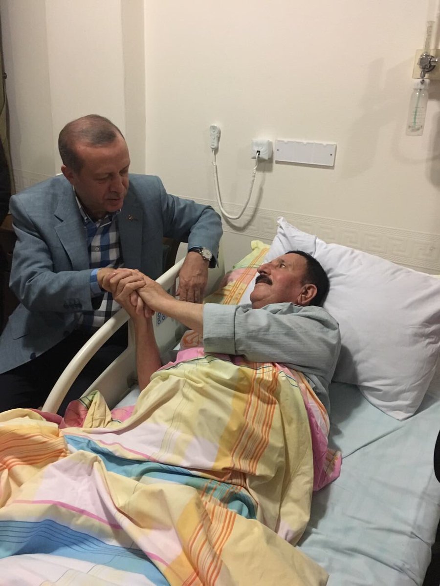 Gazi #MustafaZorova 'yı ziyaret... Allah razı olsun. #15TemmuzUnutmadık