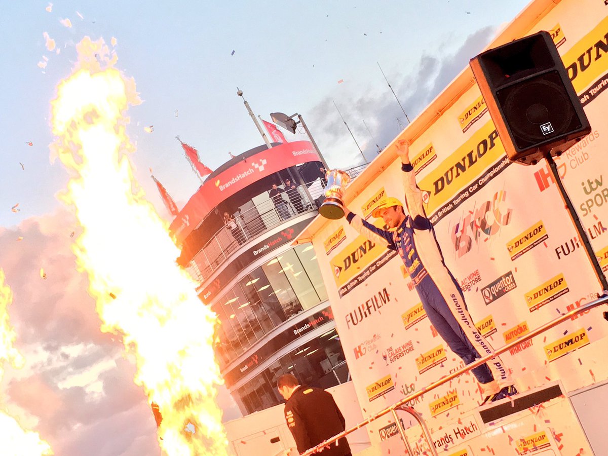 Rotten luck and bruised knackers 2day but still managed my 3rd Independent Drivers Title. Thanks to all who help !