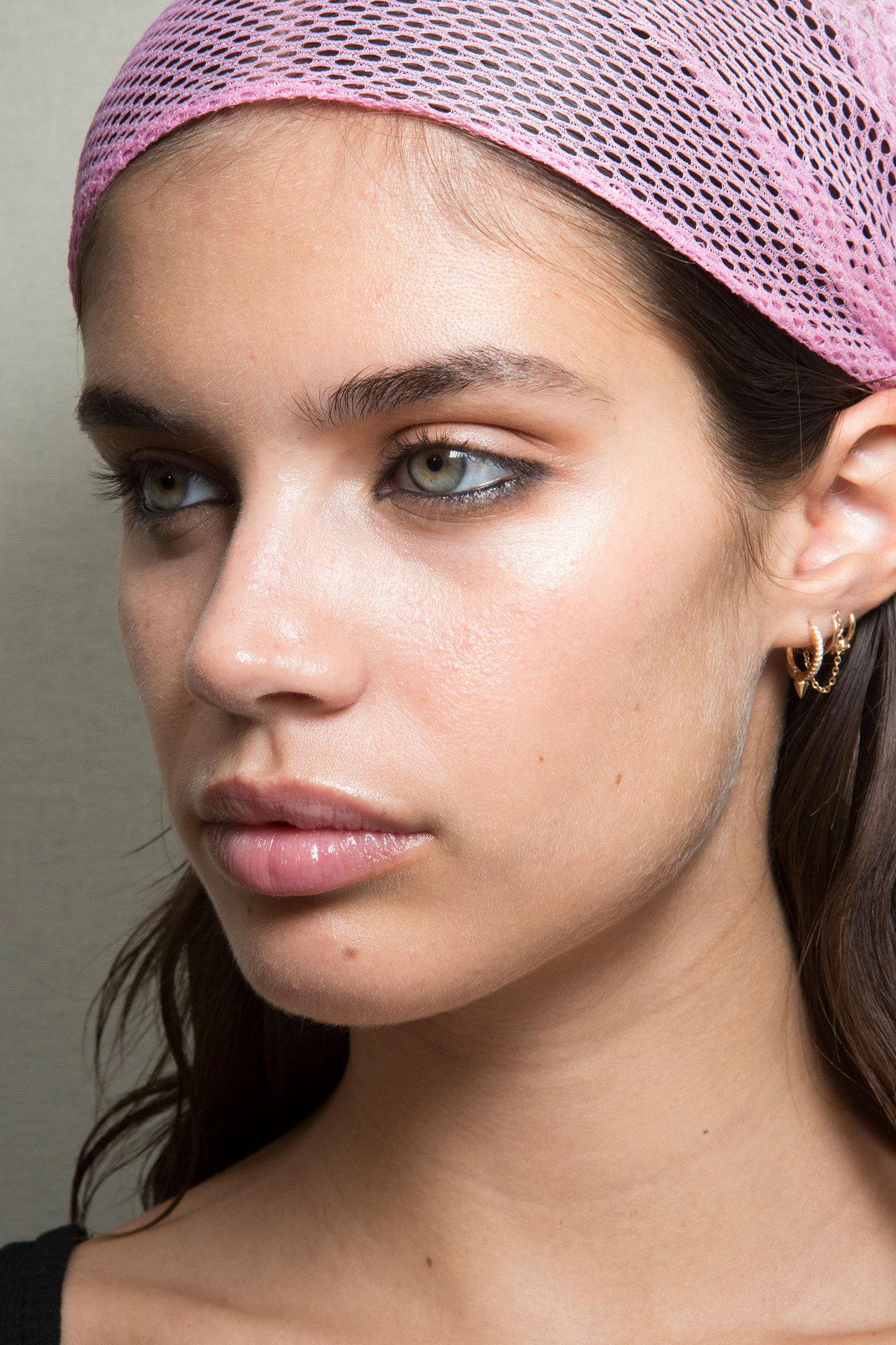 Victoria's Secret on Twitter: "Sara Sampaio backstage at Mugler #PFW