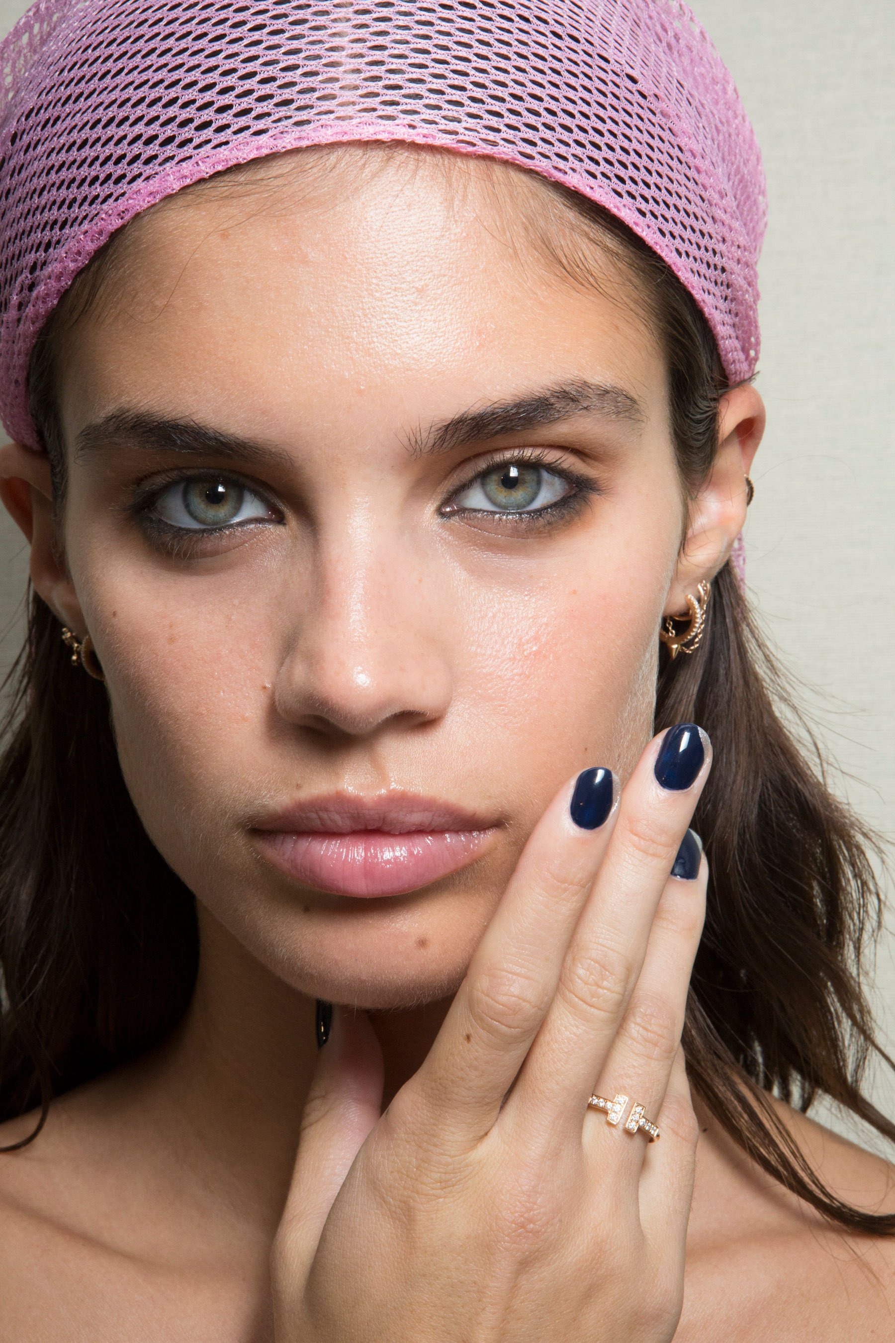 Victoria's Secret on Twitter: "Sara Sampaio backstage at Mugler #PFW