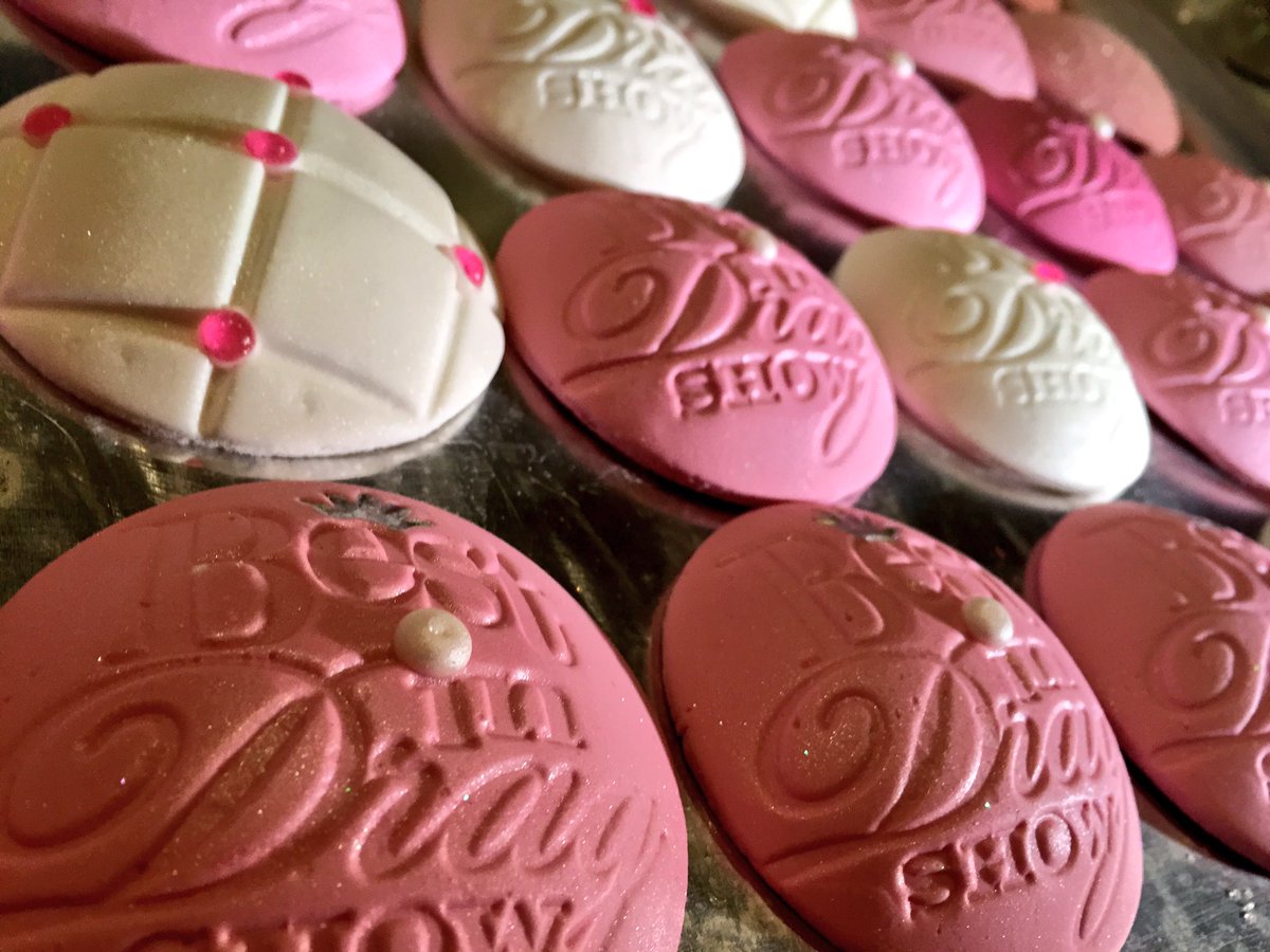 Cupcake Caps tweet media