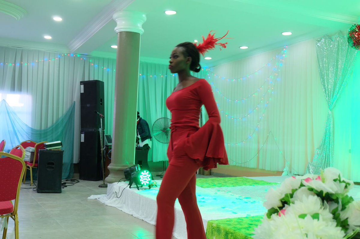 SustyVibes's tweet photo. We were at the @MissEnv_INTL Grand finale today! Fun, beauty, brains, tree huggers all in one! 😍🌴 #SustyEvents https://t.co/6ZaSbmwjKa