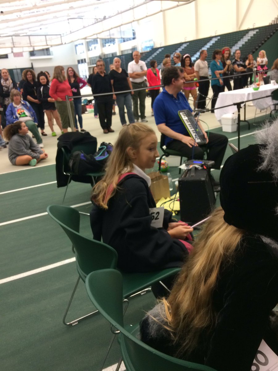 Young School Feis (@youngschoolfeis) on Twitter photo 