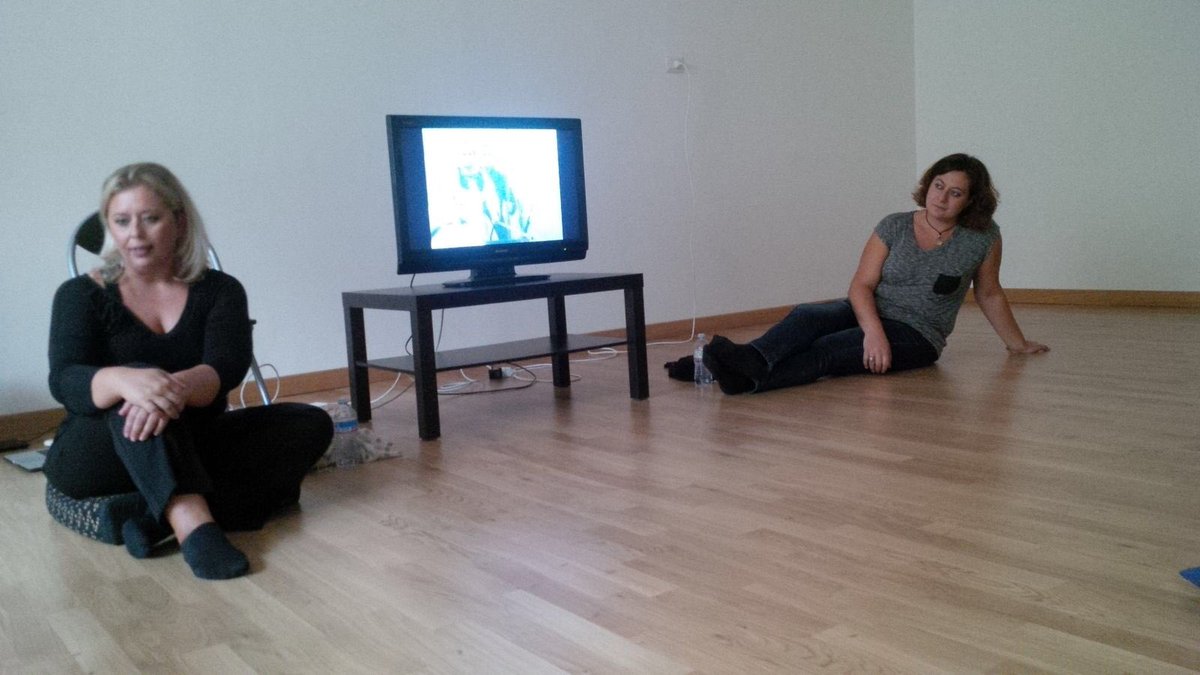BenedettoCarola's tweet photo. La prima presentazione in un centro #yoga. #centroZenon #novara #ilmahabharatacinematograficodiPeterBrook #india #cinema #peterBrook https://t.co/yxV0OY1j2M