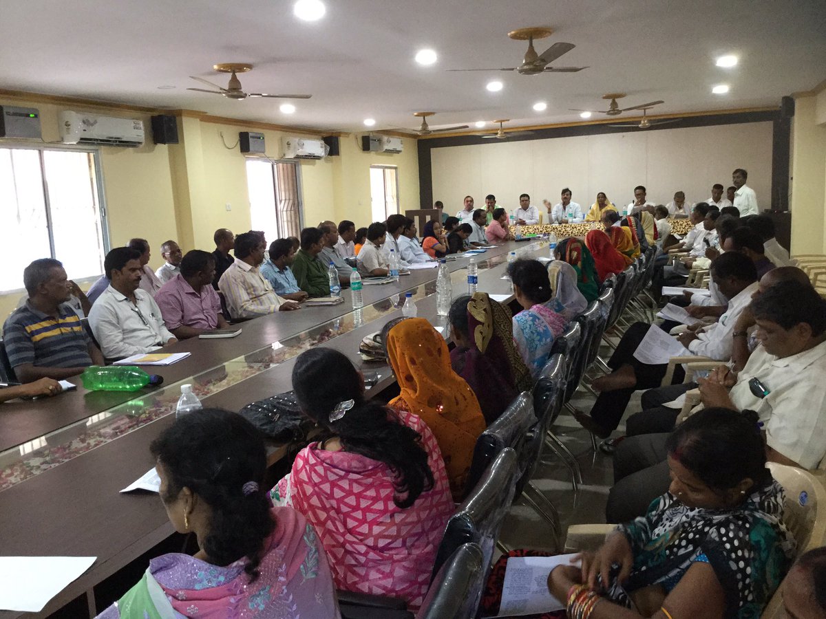 PrasantJagdev's tweet photo. Panchayat Samiti Meeting of Bolagarh Block at Block Conference Hall, Bolagarh. https://t.co/UfuDJvA0Mz